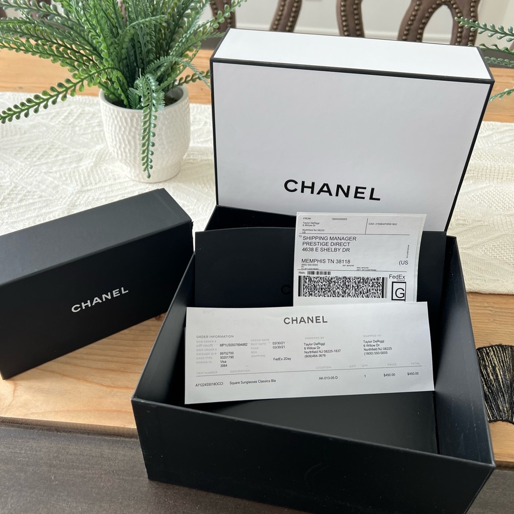 Authentic Chanel boxes - Picture 4 of 4
